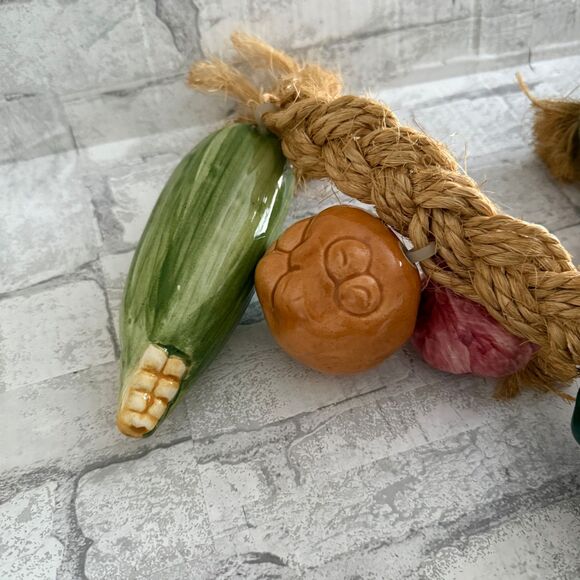 Vtg Ceramic Hanging Vegetables Ristra Braided Rope Kitchen Wall Decor Art - Picture 2 of 8